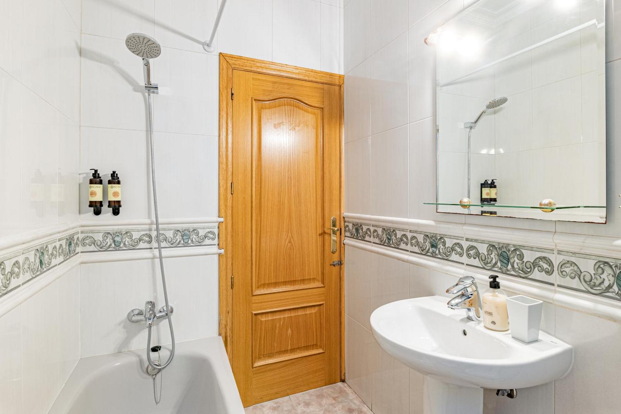 Apartamento Gran Via Callao Malasana Madrid Exterior foto